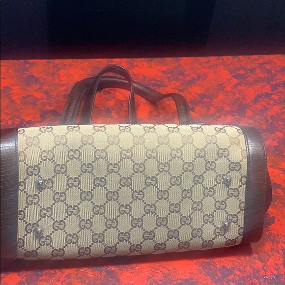 Authentic Bamboo Gucci bag - Picture 3 of 9